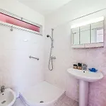 Le Saint Louis By Interhome Διαμέρισμα *