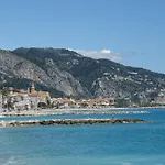 Le Saint Louis By Interhome * Μεντόν
