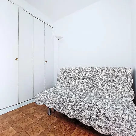 Lejlighed Le Saint Louis By Interhome